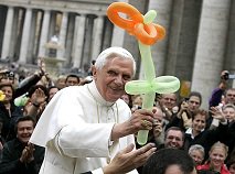 Почему папа удален от самой Церкви Христовой Почему папа удален от самой Церкви Христовой