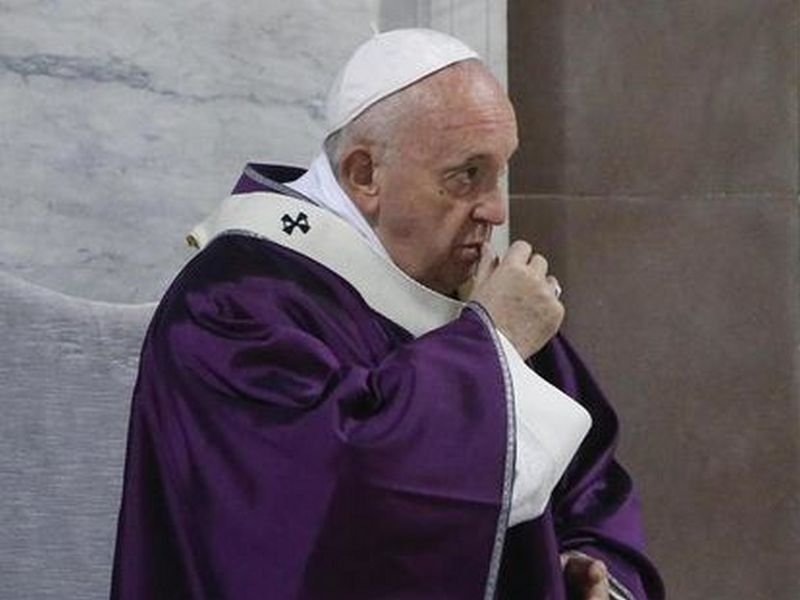 Папа римский отправил в отставку епископа из-за интимного видео