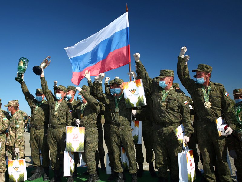 Российская команда победила в почти 20 конкурсах АрМи-2021 Российская команда победила в почти 20 конкурсах АрМи-2021