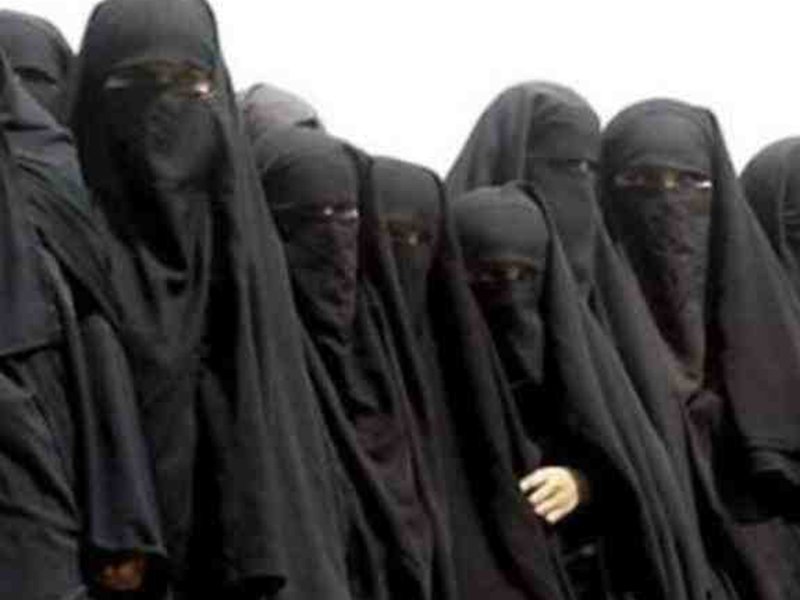 Британские спецназовцы надели паранджу, чтобы добраться до Кабула Британские спецназовцы надели паранджу, чтобы добраться до Кабула