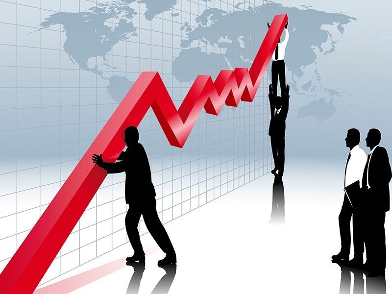 Владимир Путин: взвешенная политика позволила поддержать людей и экономику Владимир Путин: взвешенная политика позволила поддержать людей и экономику