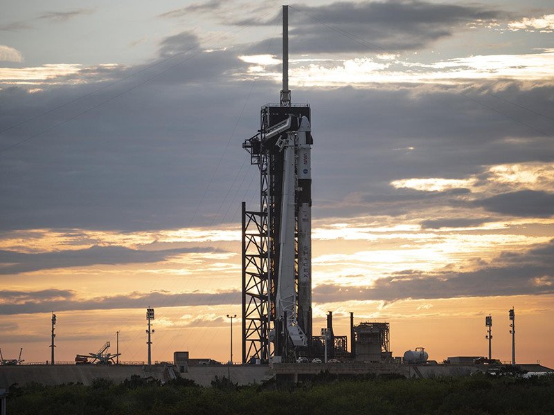 ������ ������ Crew-3 ���� � SpaceX � ��� ��������� �� 31 �������