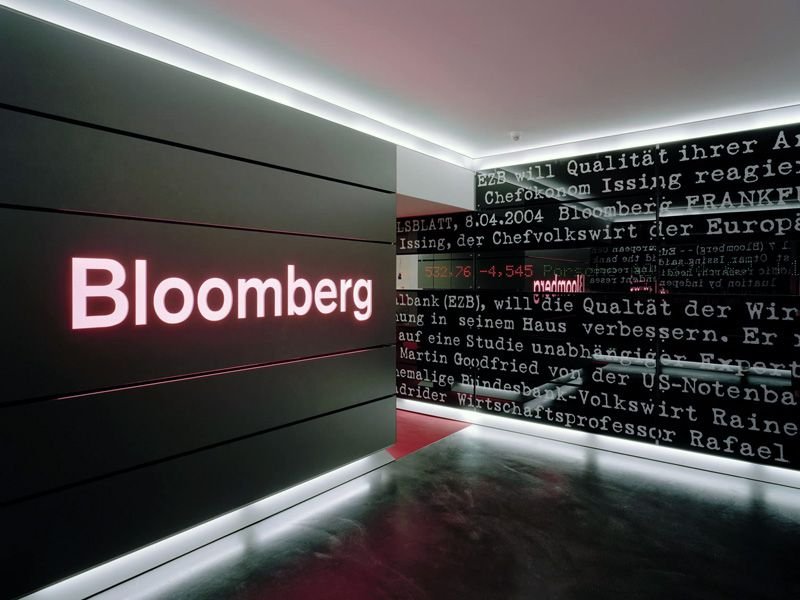 В Bloomberg оценили вероятность конфликта России и НАТО из-за мигрантов В Bloomberg оценили вероятность конфликта России и НАТО из-за мигрантов