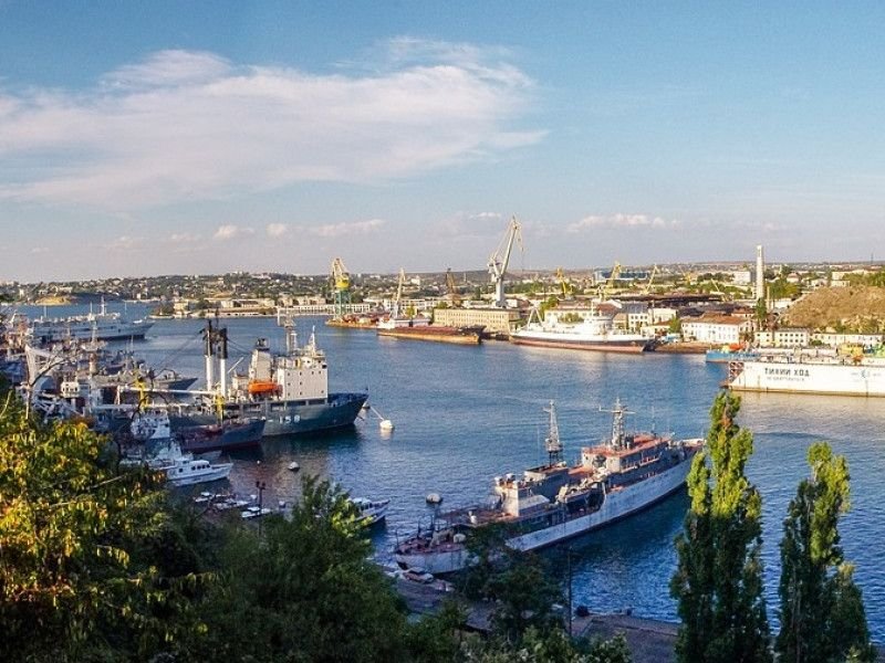 Зерновой коридор использовался для прикрытия атаки на Севастополь — Небензя Зерновой коридор использовался для прикрытия атаки на Севастополь — Небензя