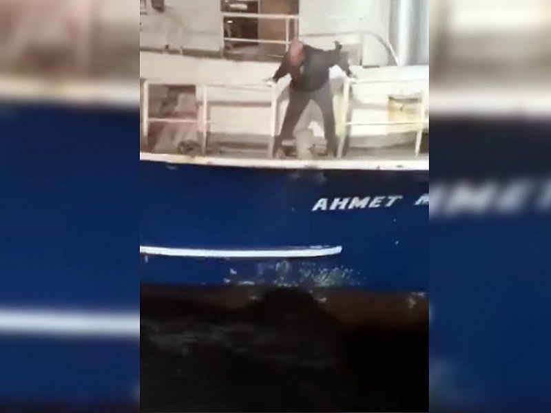 Турецкий катер подорвался на украинской мине в Чёрном море Турецкий катер подорвался на украинской мине в Чёрном море