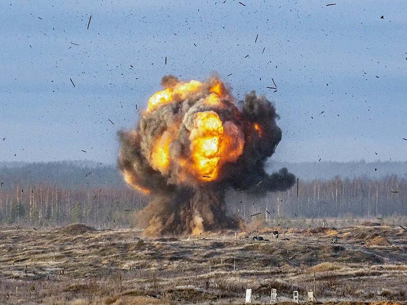 ВС РФ поразили позиции ВСУ на Донецком направлении термитными снарядами